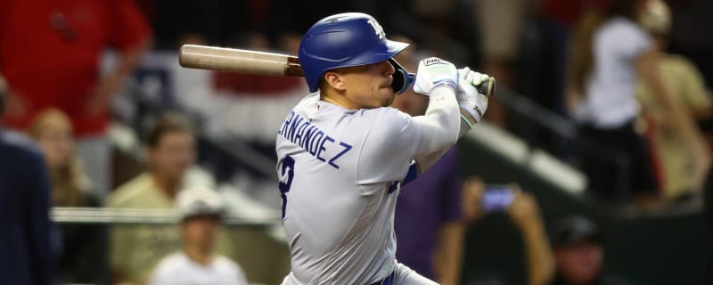 Red Sox invite righty from Kiké Hernández trade to spring training