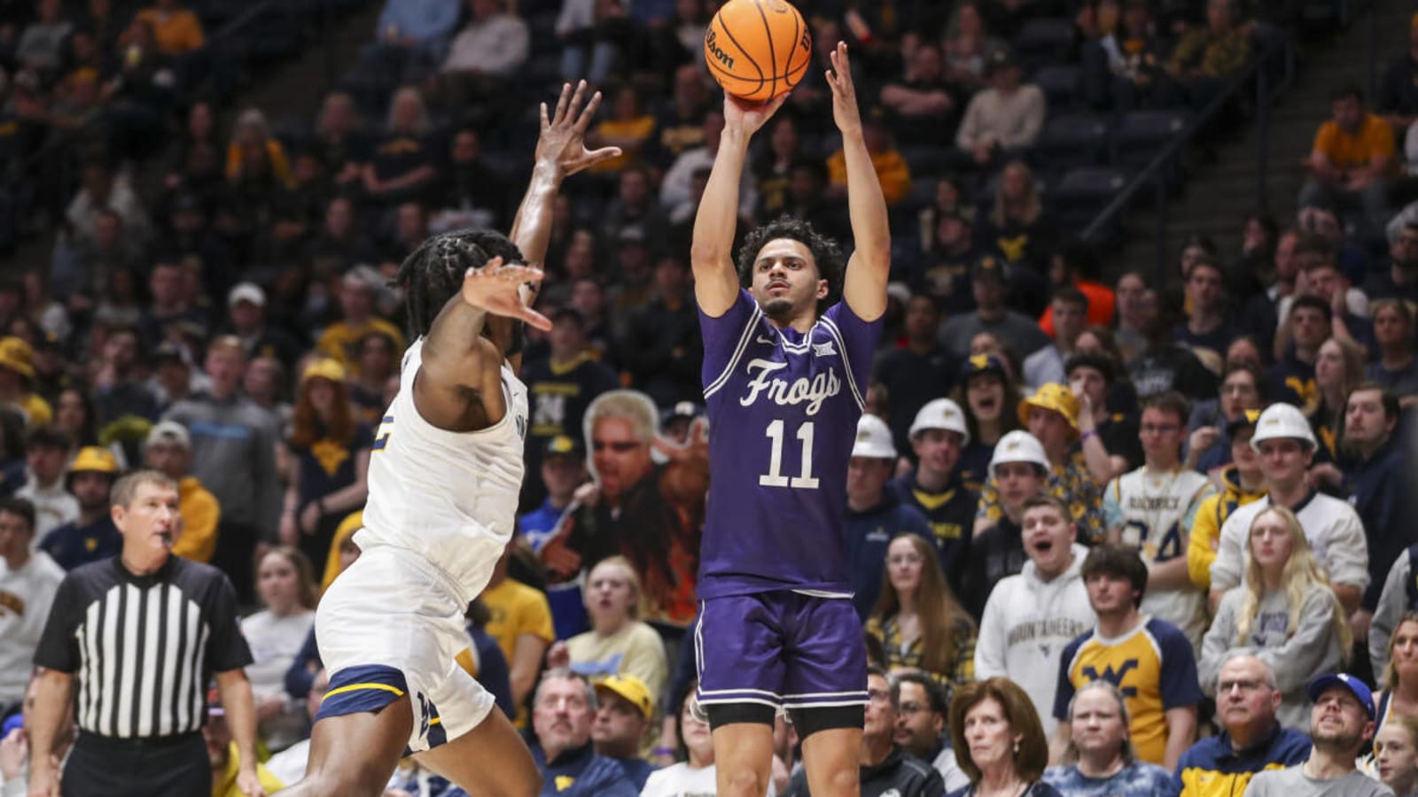 TCU Men&#39;s Basketball Picks Up Much Needed Win in Morgantown