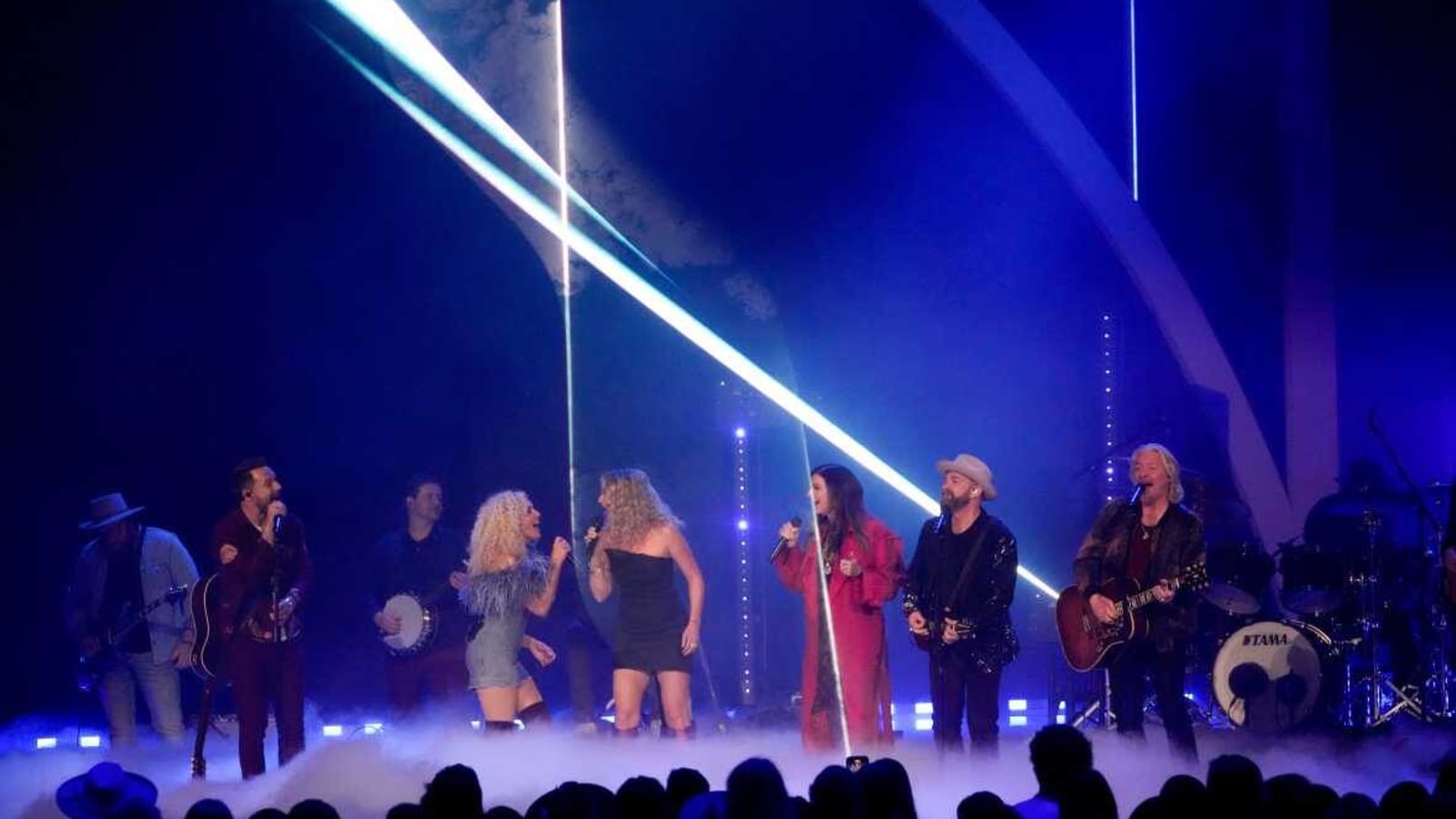 Little Big Town and Sugarland on Joint Tour