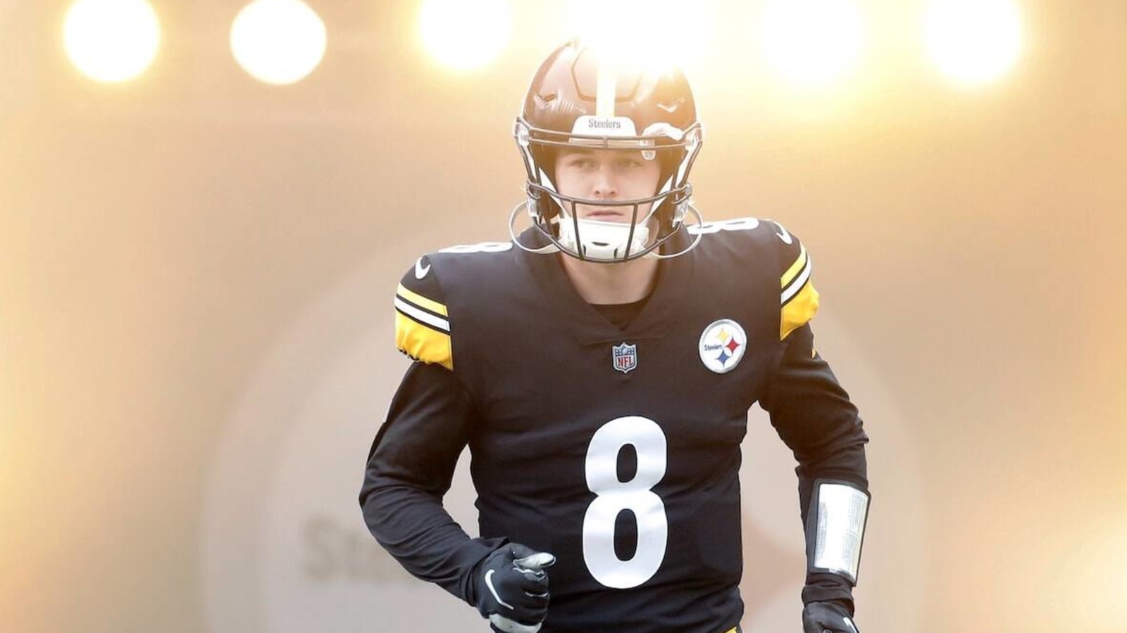 Despite QB Change, Steelers vs Panthers Ticket Prices Aren't