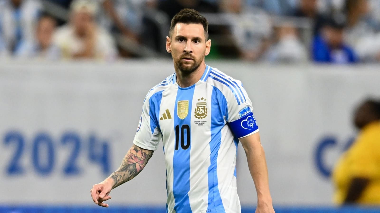 Watch: Messi helps lift Argentina to Copa final