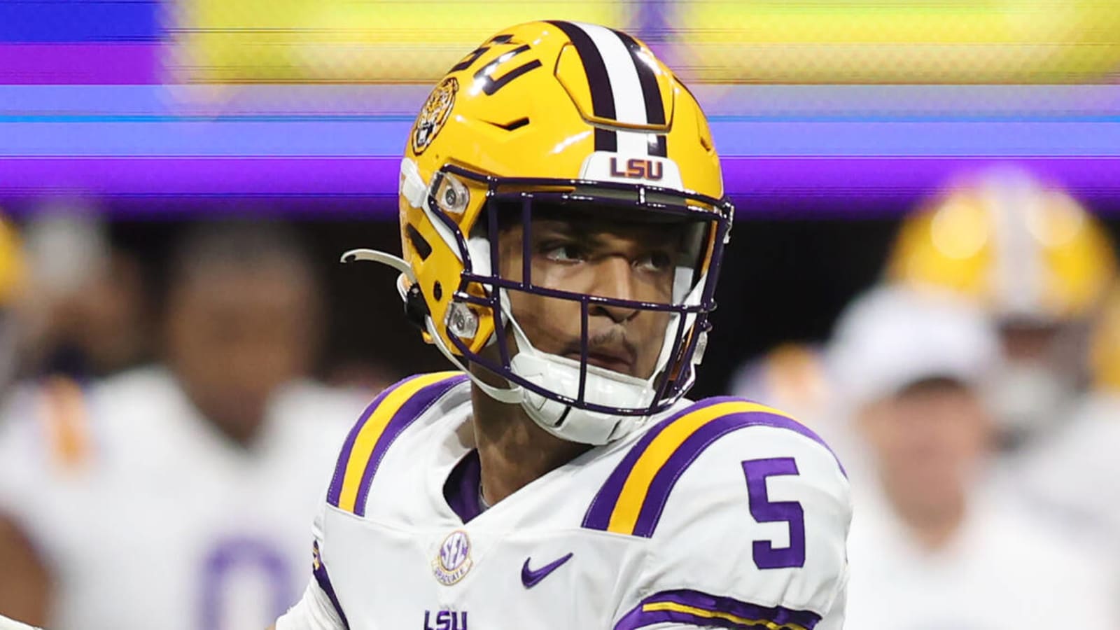 Transfer QBs making big impact on college football's top conferences