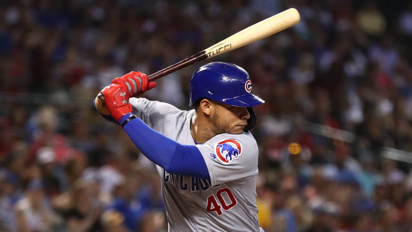 Watch: Cubs' Willson Contreras finds unique way to take BP during quarantine