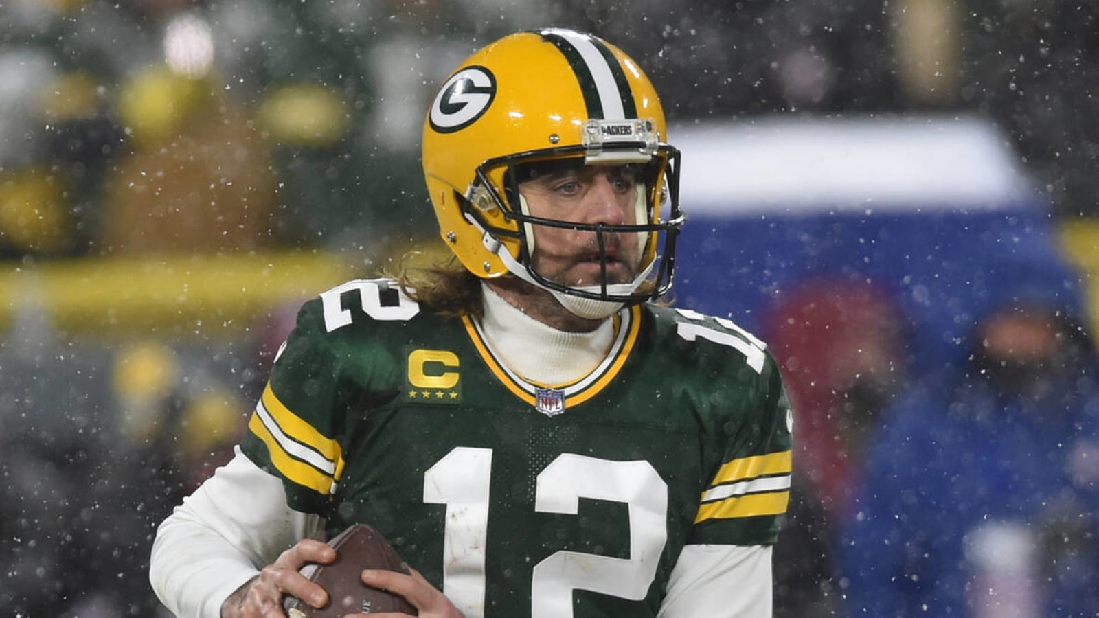 Aaron Rodgers ranked No. 1 QB in ESPN survey