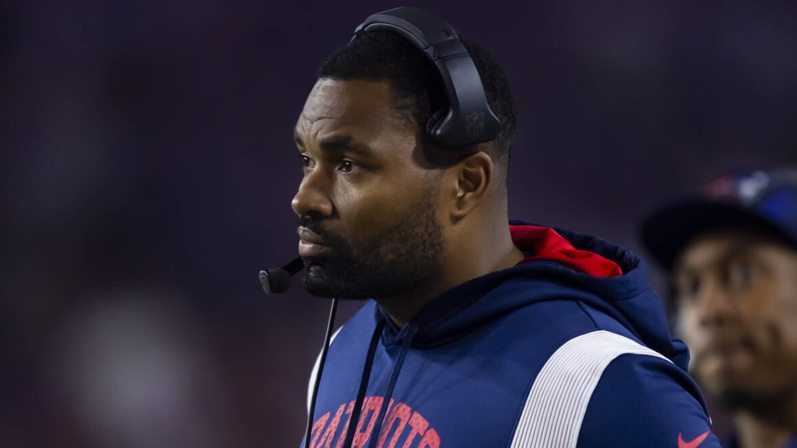 Patriots make unprecedented move with Jerod Mayo