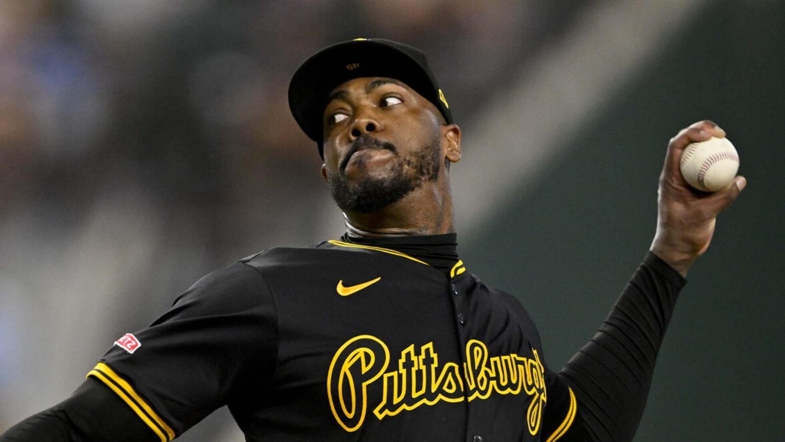 Red Sox sign seven-time All-Star reliever to one-year deal