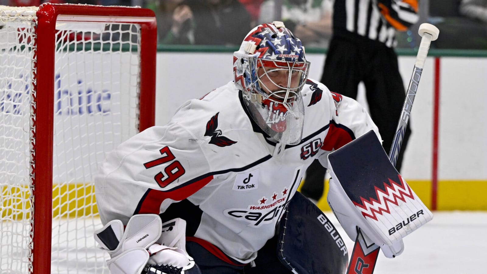 Capitals place veteran goaltender on IR