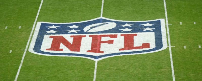 Legendary insider shares concerns about future of NFL