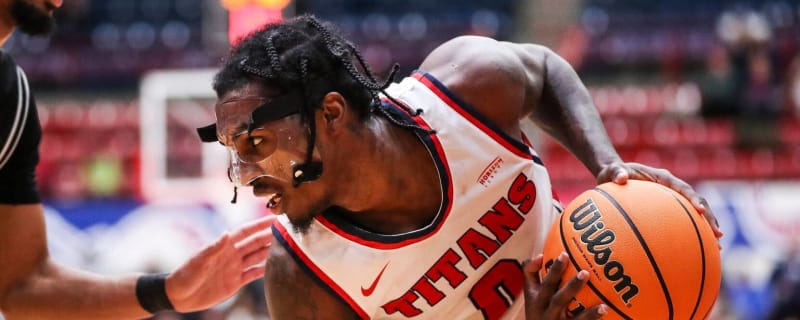 Detroit Mercy guard feels 'cheated' out of NCAA scoring record