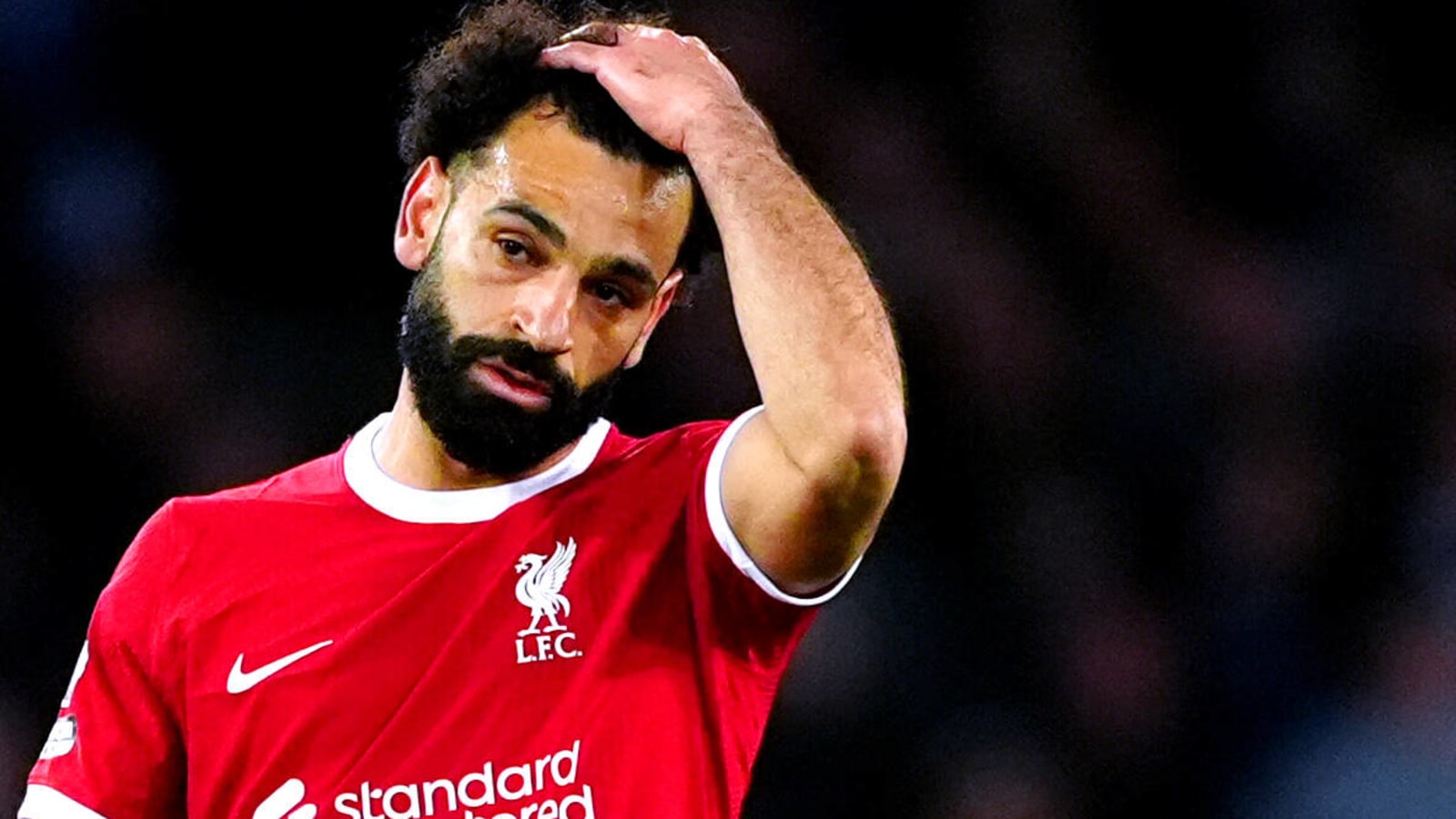 ‘You don’t expect that’ – Neville couldn’t believe what he saw from Liverpool stalwart tonight