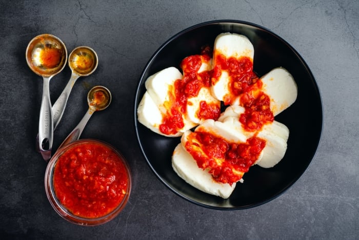 Harissa and halloumi pasta