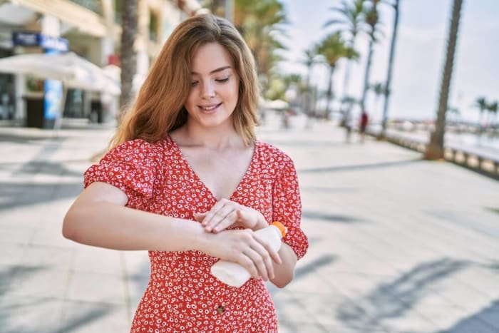 Store your sunscreen and body lotion in the fridge