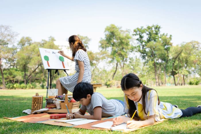 Make a little art en plein air