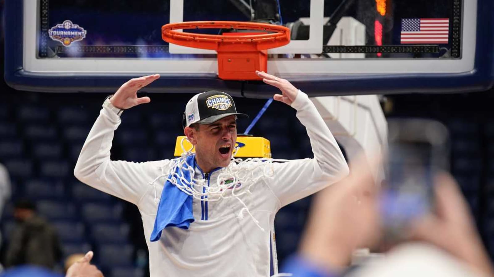 Florida Trending for No. 22 College Basketball Recruit