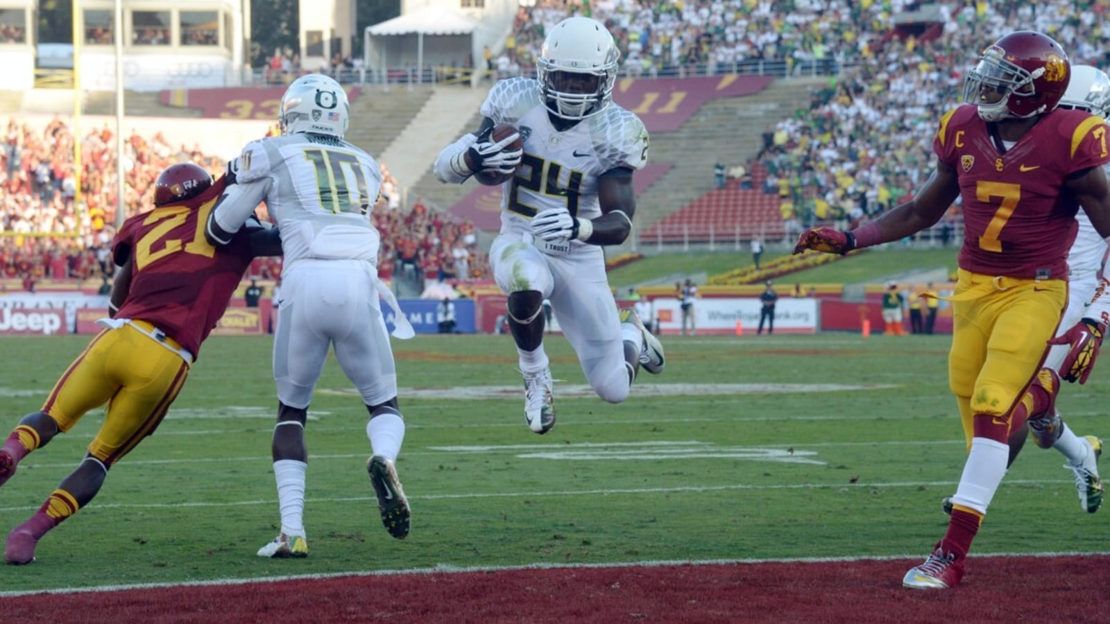 Ranking the Best Oregon Running Backs of All Time