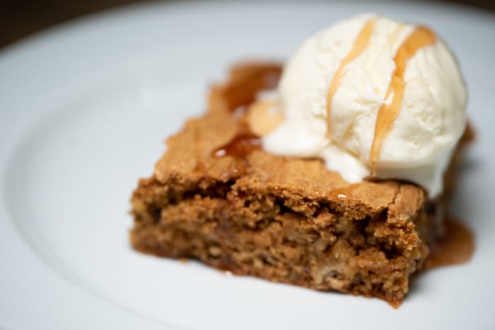 Maple butter blondies