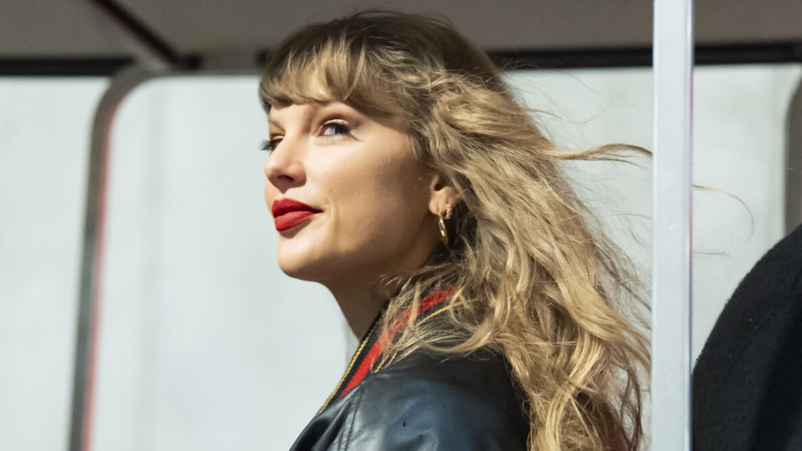 NFL posts sweet tribute for Taylor Swift on her birthday