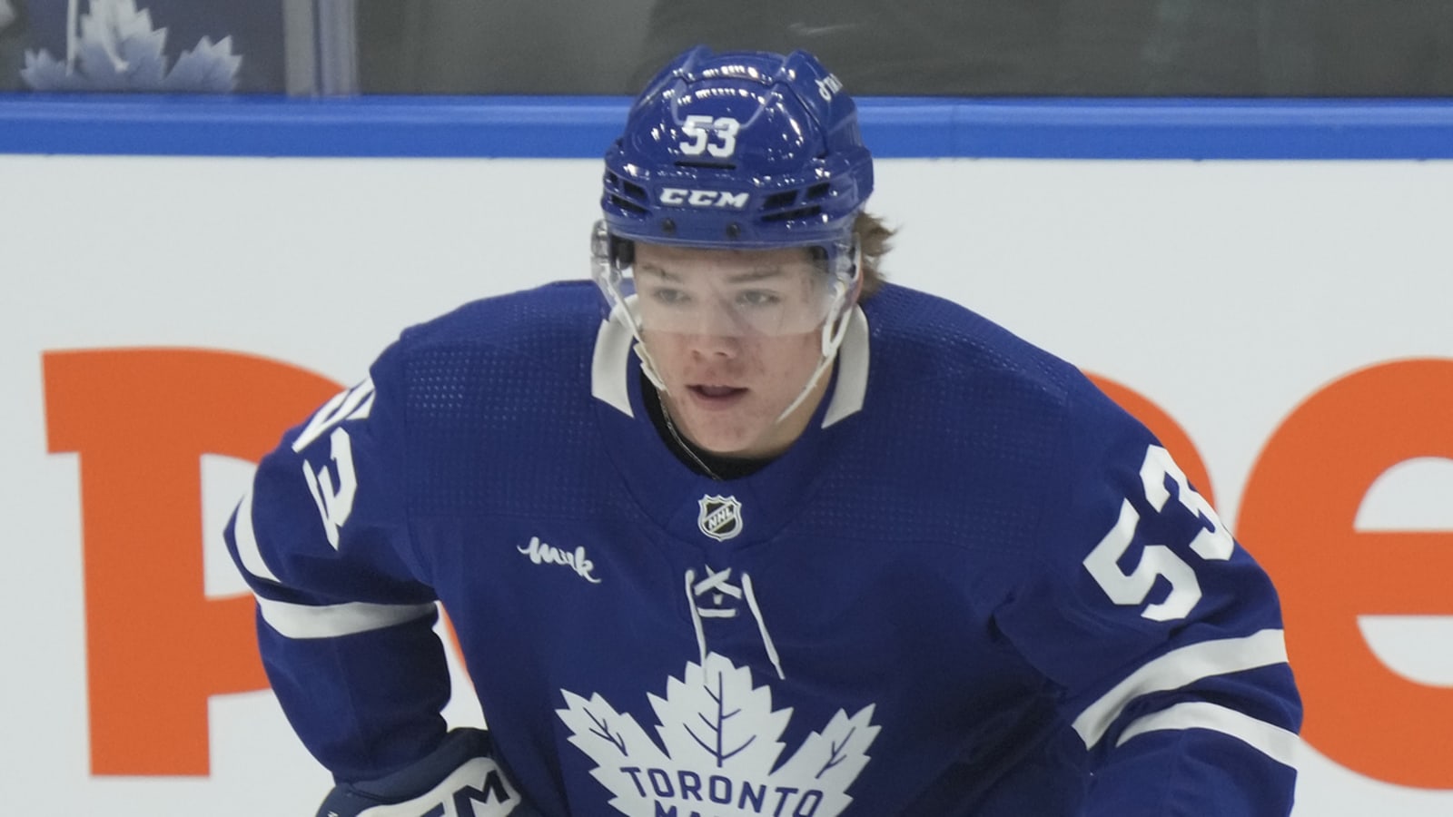 USA Star Player Taunts Easton Cowan as Team Canada Falls at World Juniors