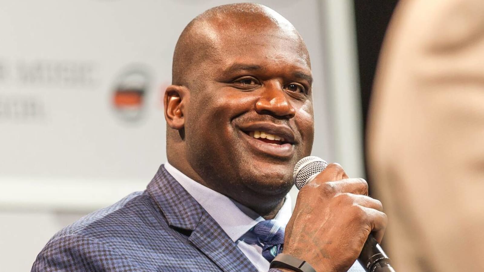 Shaquille O’Neal Drops Truth On What It’s Like Facing Prime Michael Jordan