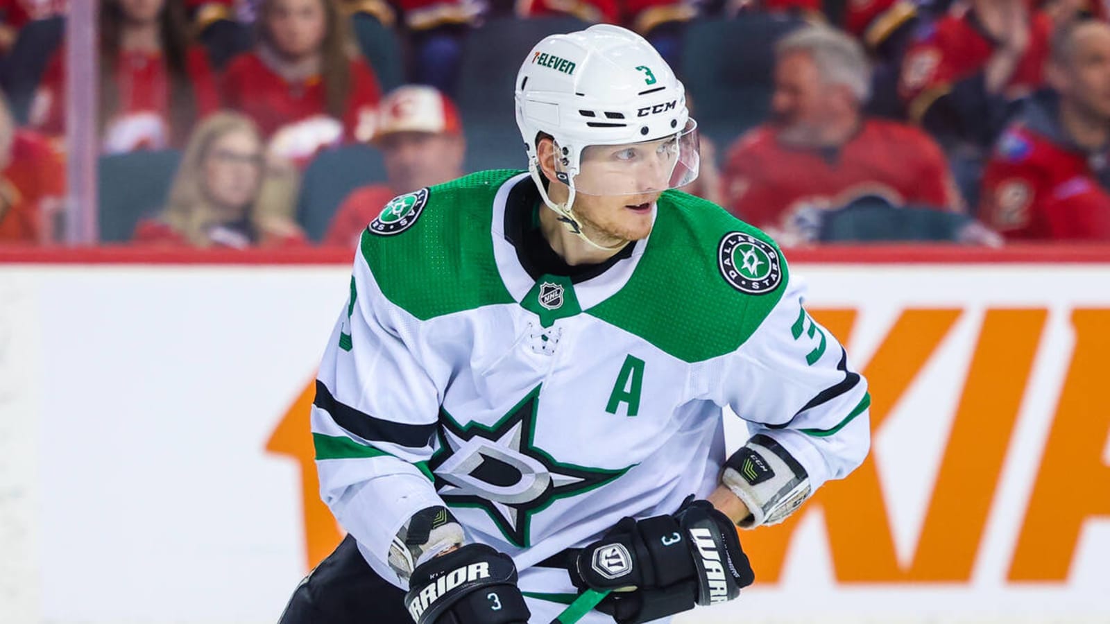 Stars defenseman John Klingberg hoping to remain with team