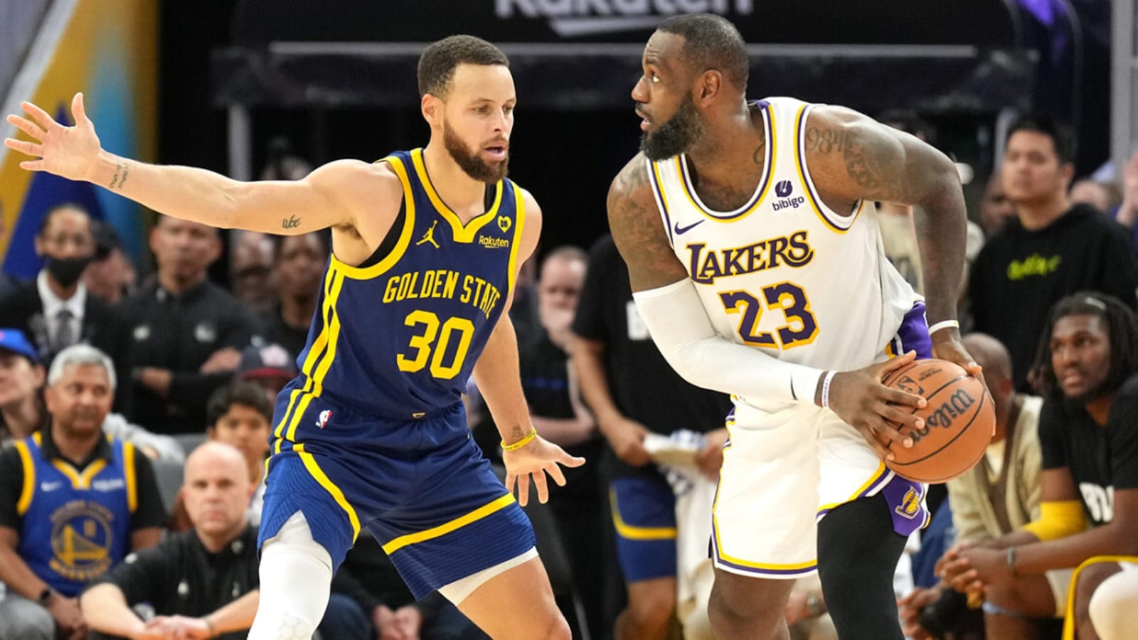 Warriors Re-join Race For LeBron James