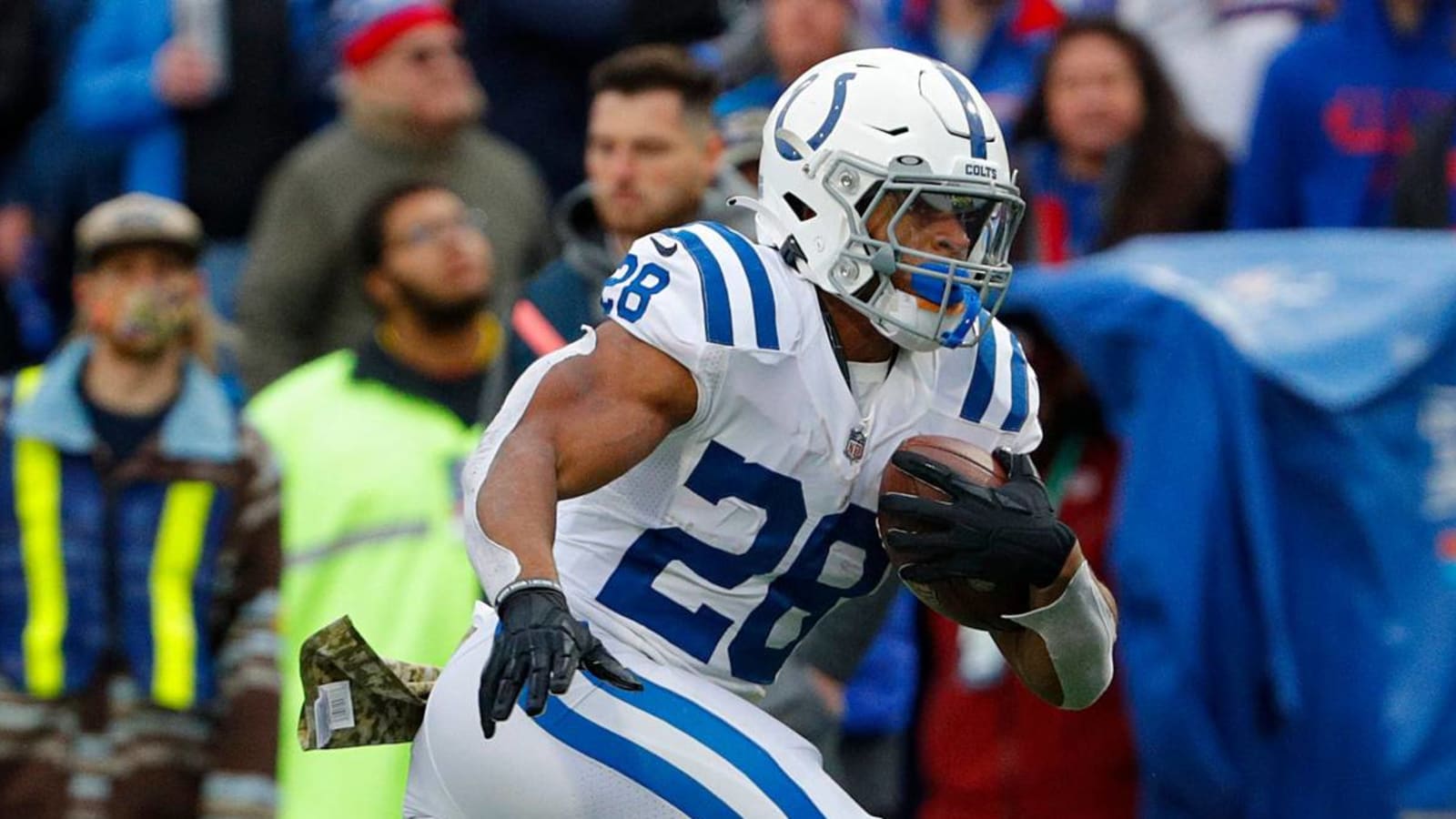 Jonathan Taylor breaks Colts record with five TDs vs. Bills