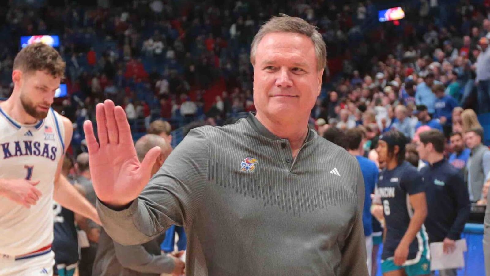 No. 1 Kansas fights off UNC Wilmington for Bill Self's 800th win