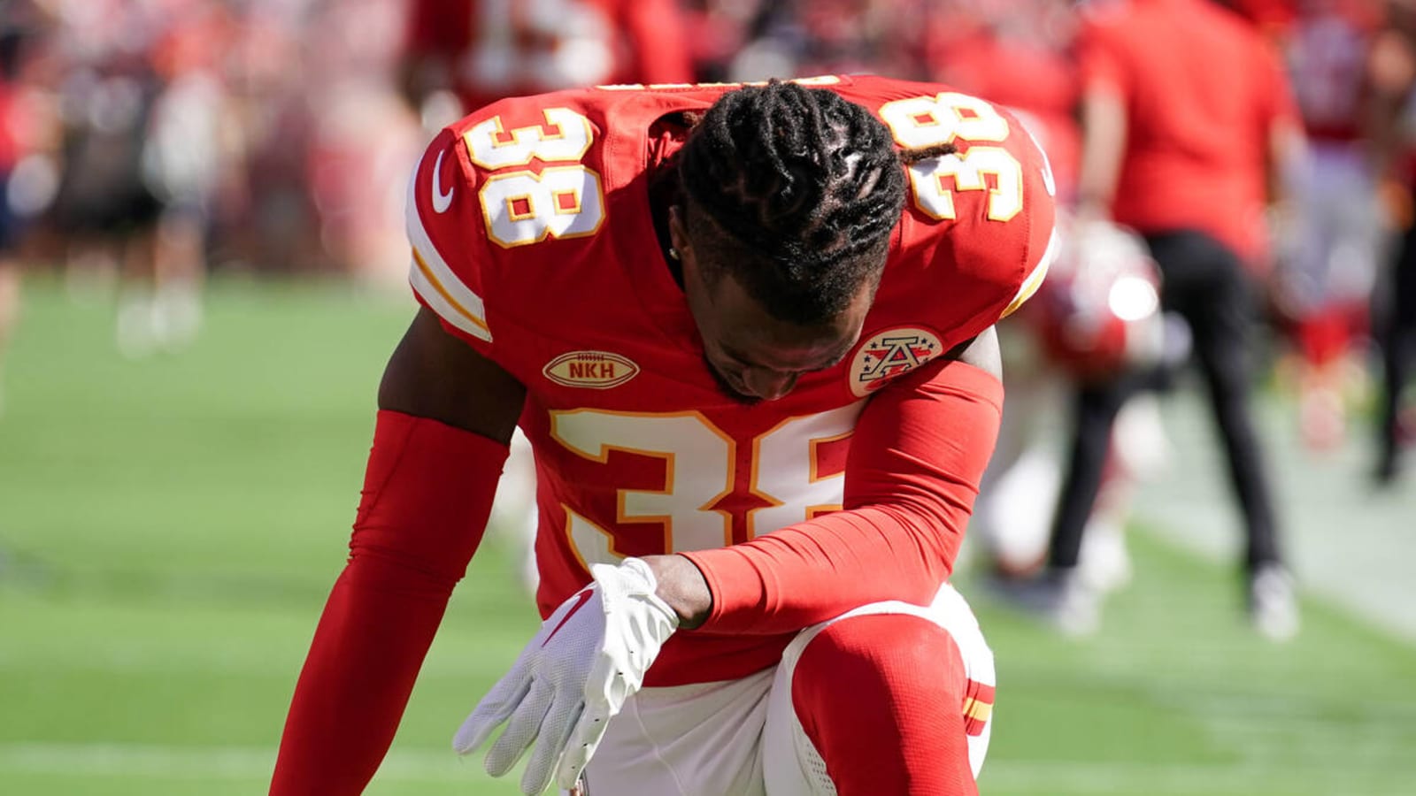 NFL fines Chiefs CB for unflagged incident Yardbarker