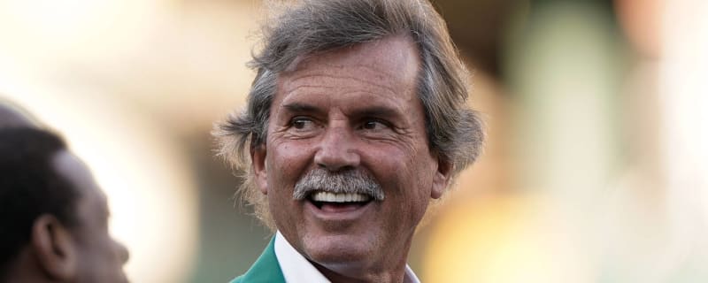 A's acquire future Hall of Famer Dennis Eckersley