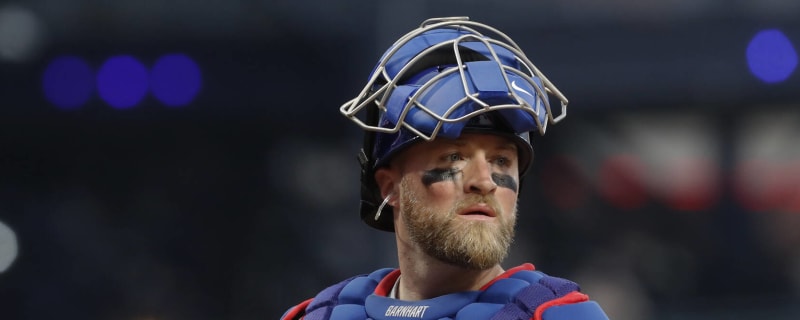 Tucker Barnhart wins Gold Glove, 11/04/2020