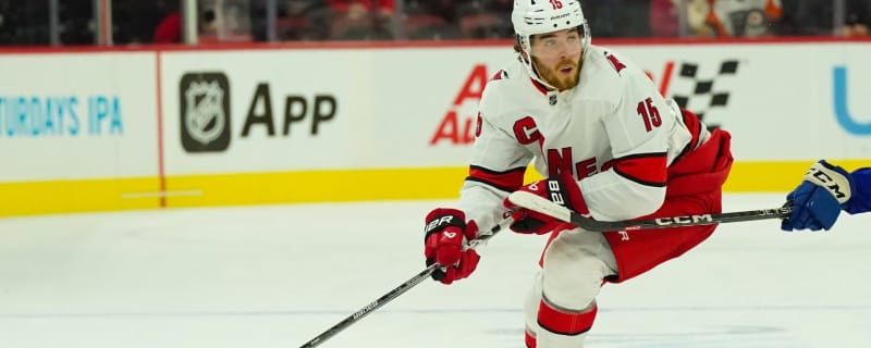 Jets sign Dylan Coghlan to one-year, $775,000 contract