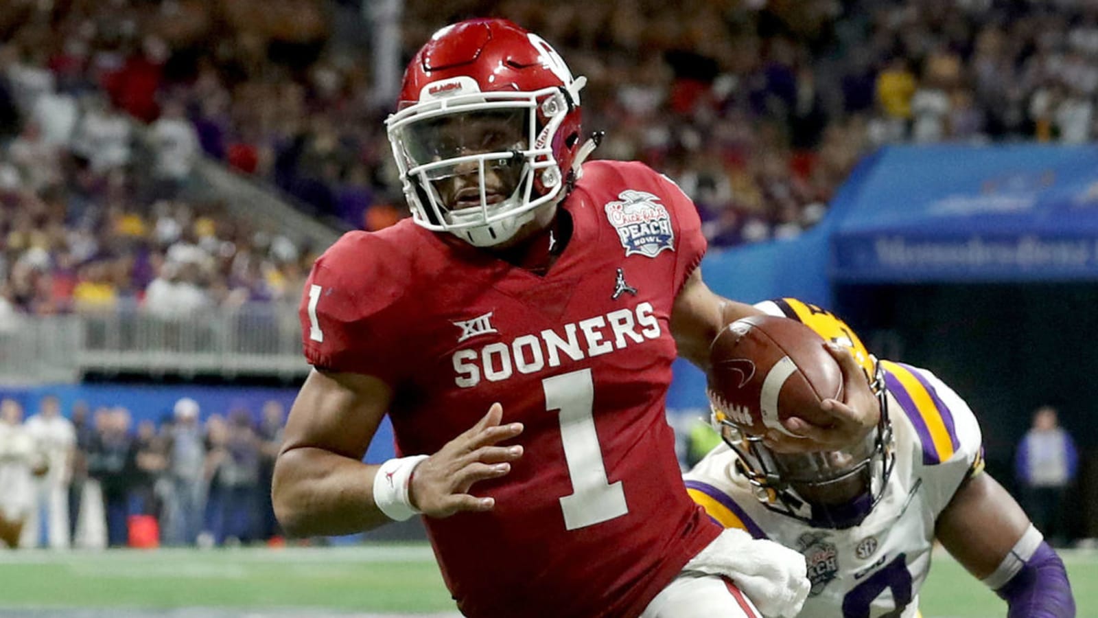 Patriots reportedly interested in Oklahoma QB Jalen Hurts
