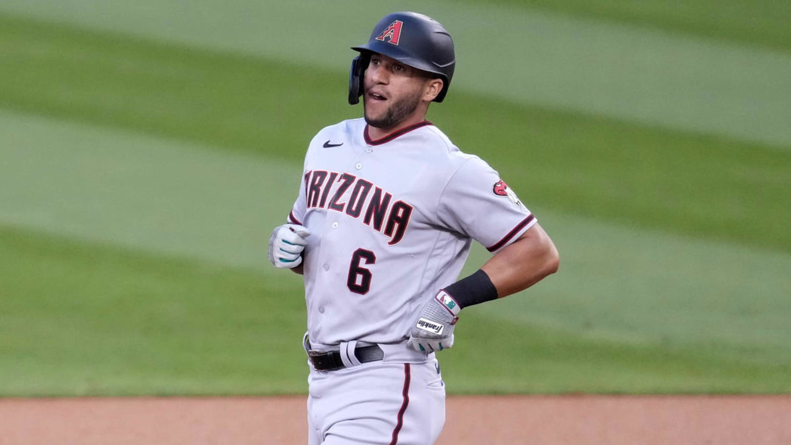 Diamondbacks reportedly listening to trade offers for David Peralta