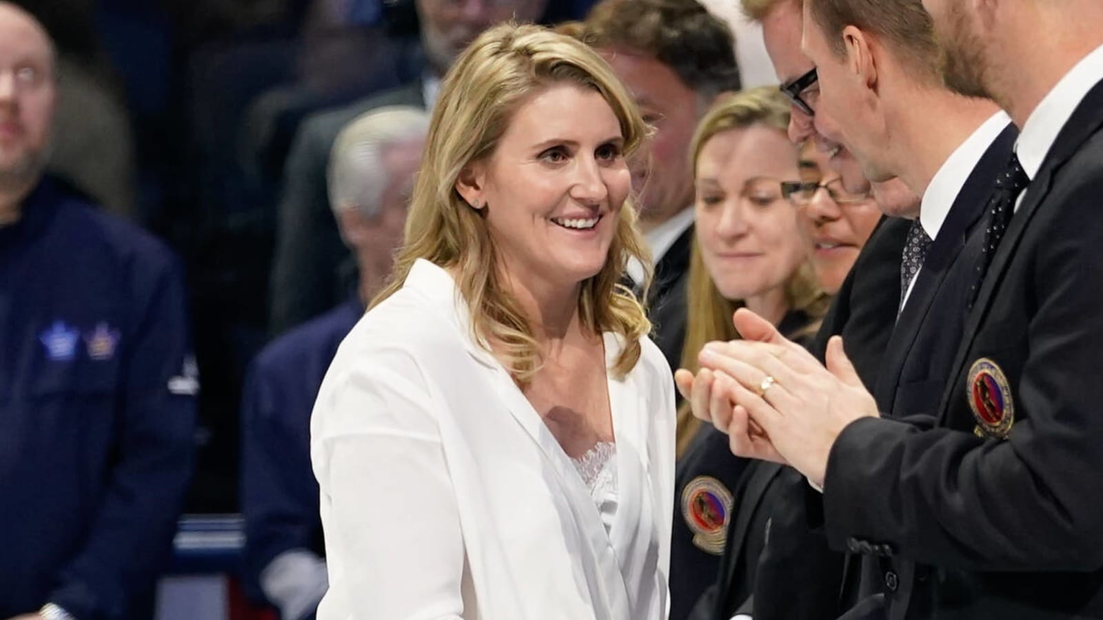Maple Leafs name Hayley Wickenheiser assistant GM