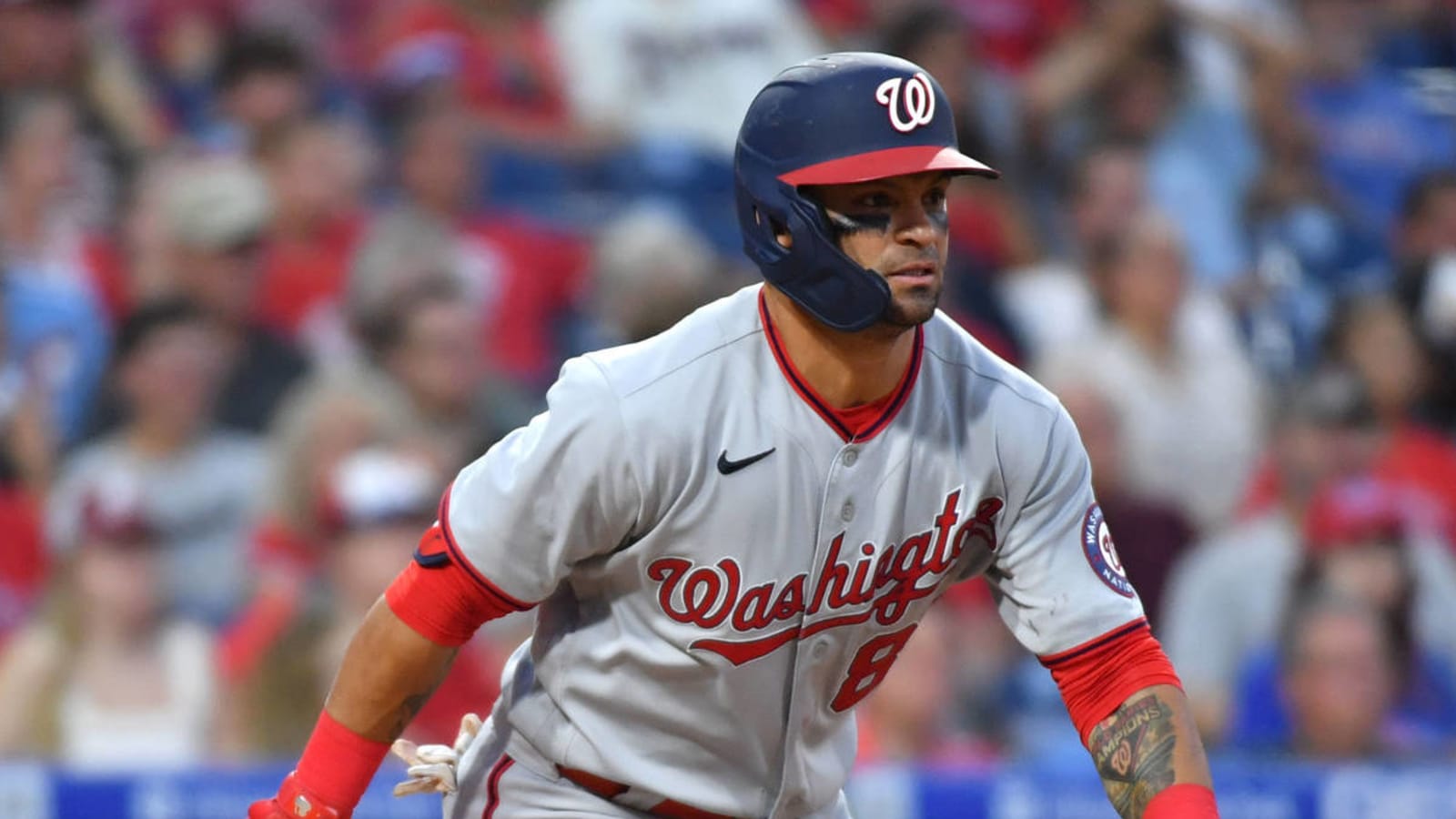 Nats place Gerardo Parra on IL with knee inflammation