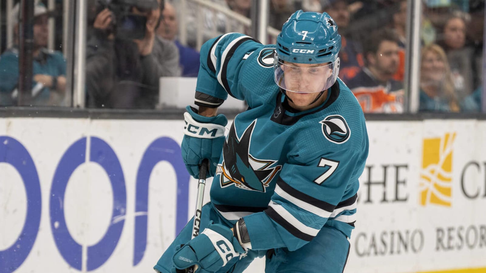 Sharks forward week-to-week with undisclosed injury