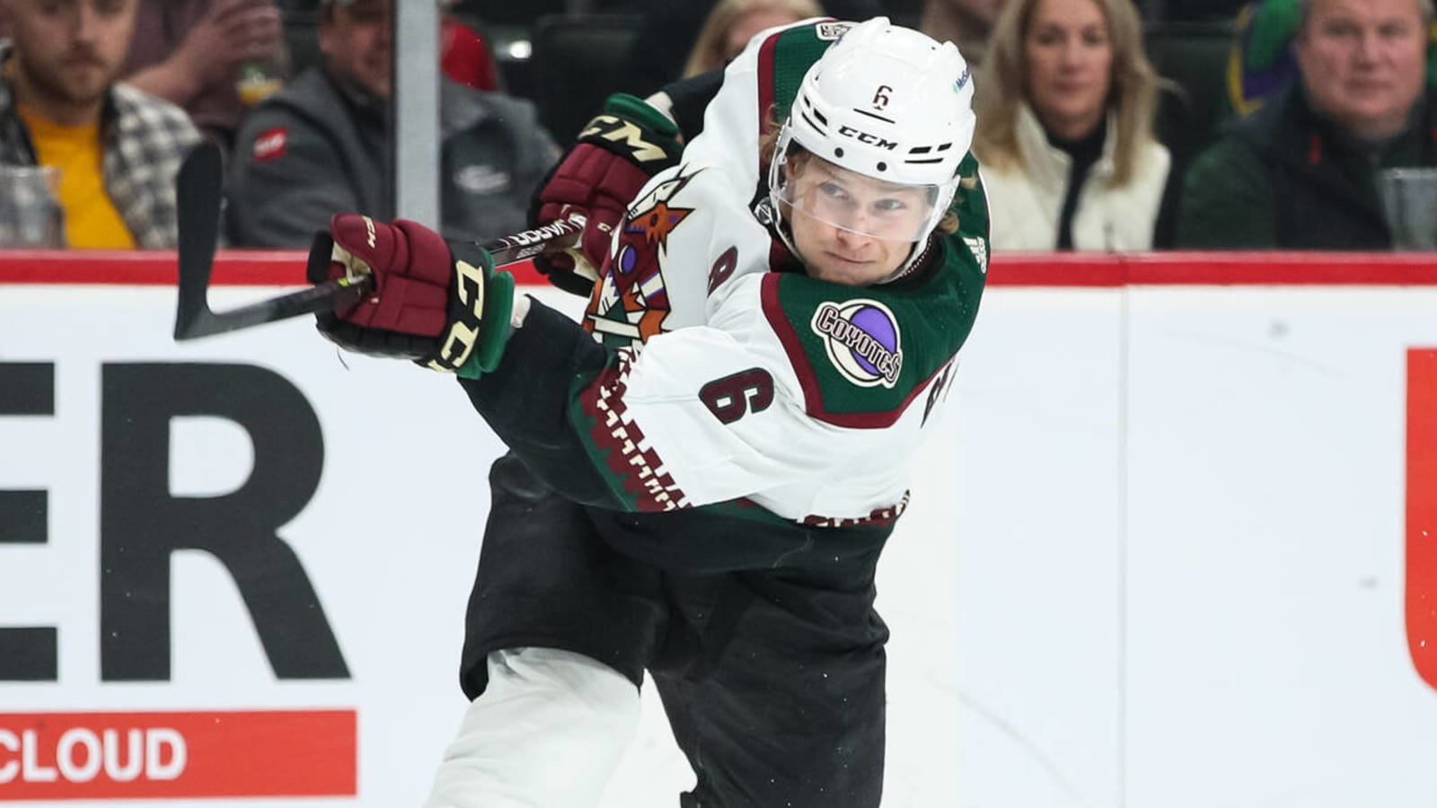 Kings front-runners to trade for Coyotes' Jakob Chychrun?