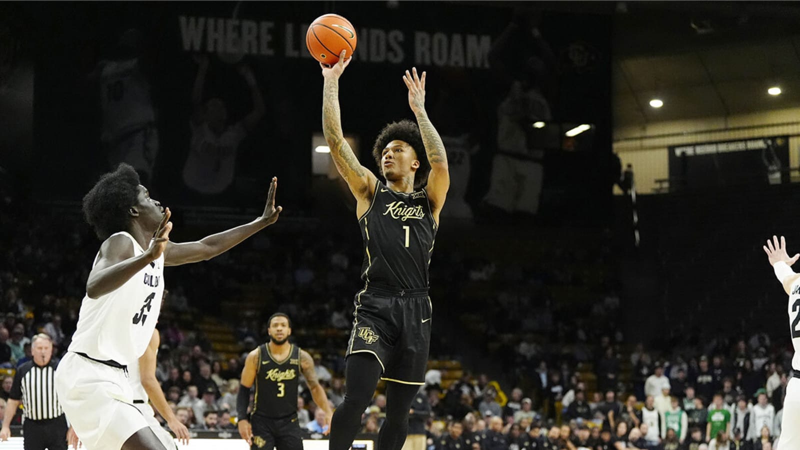 UCF basketball star Mikey Williams entering transfer portal after freshman season