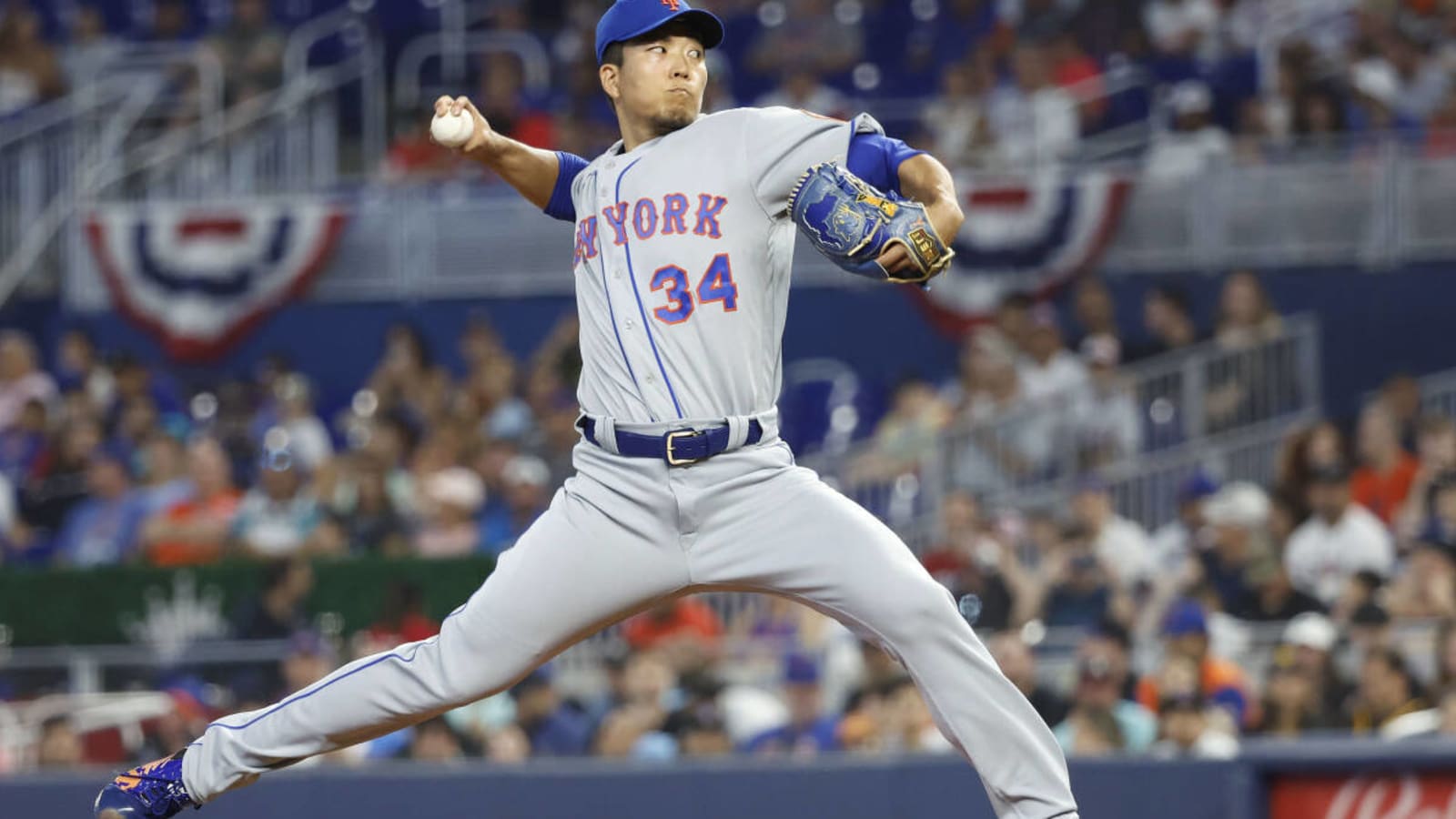 Mets Set Rookies For Rotation vs. Marlins