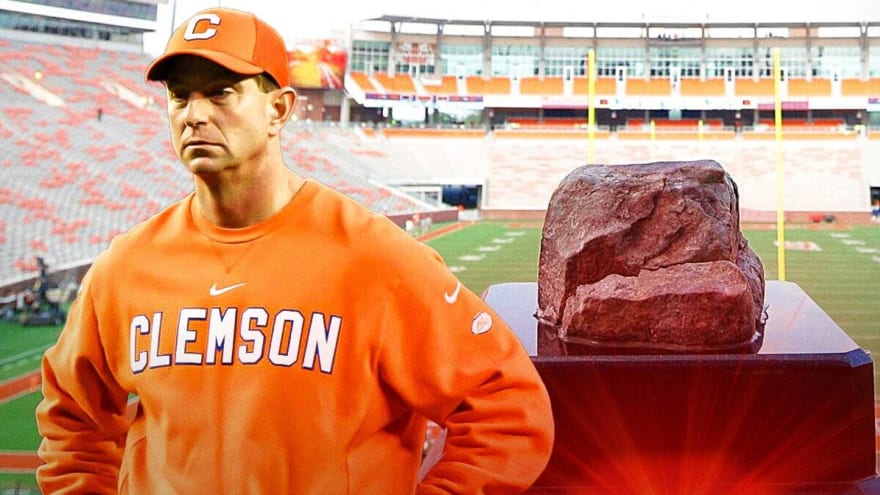 Clemson football’s Dabo Swinney drops puzzling take on transfer portal players