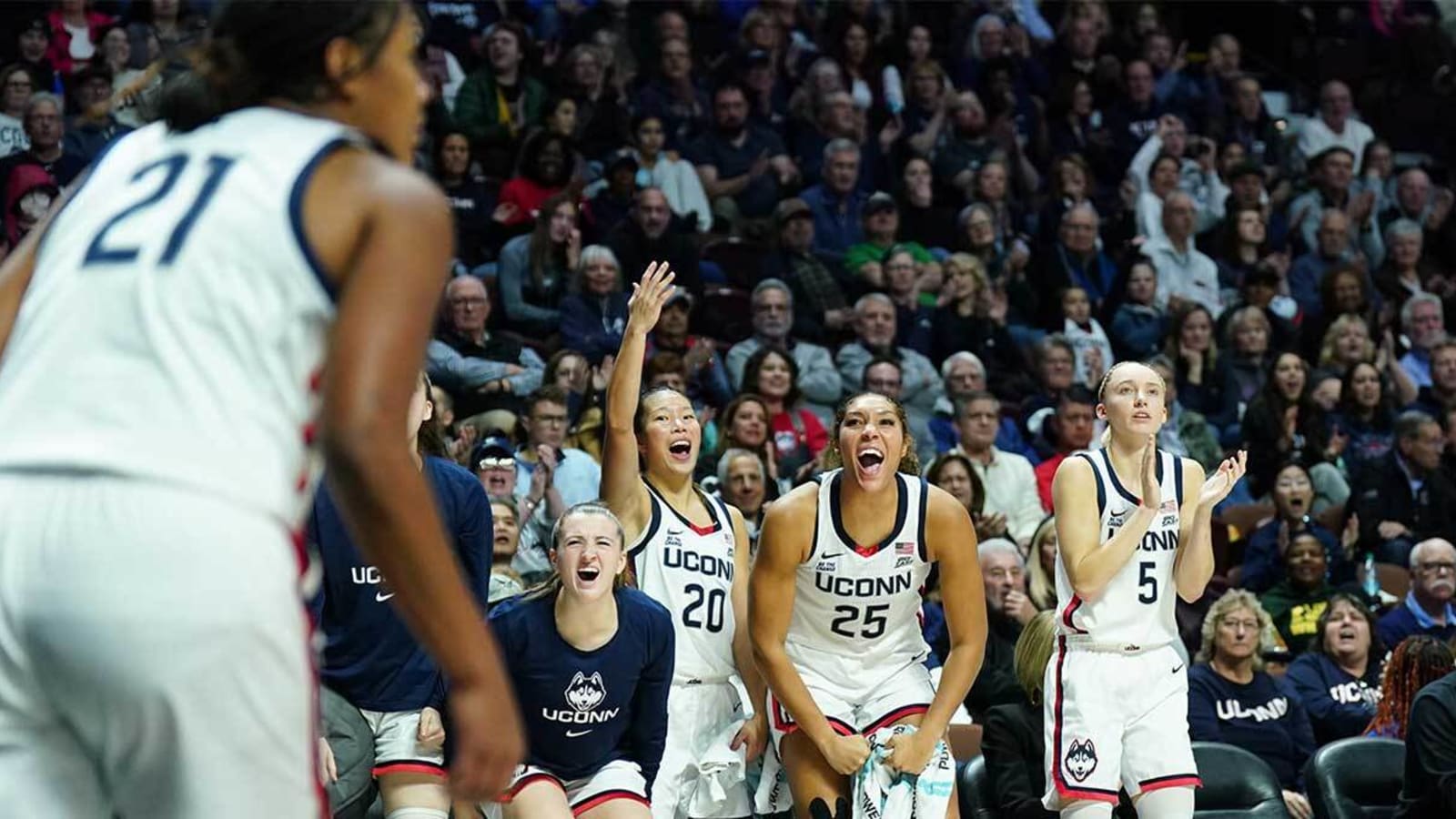UConn women’s basketball freshman makes jaw-dropping history vs. Arkansas State