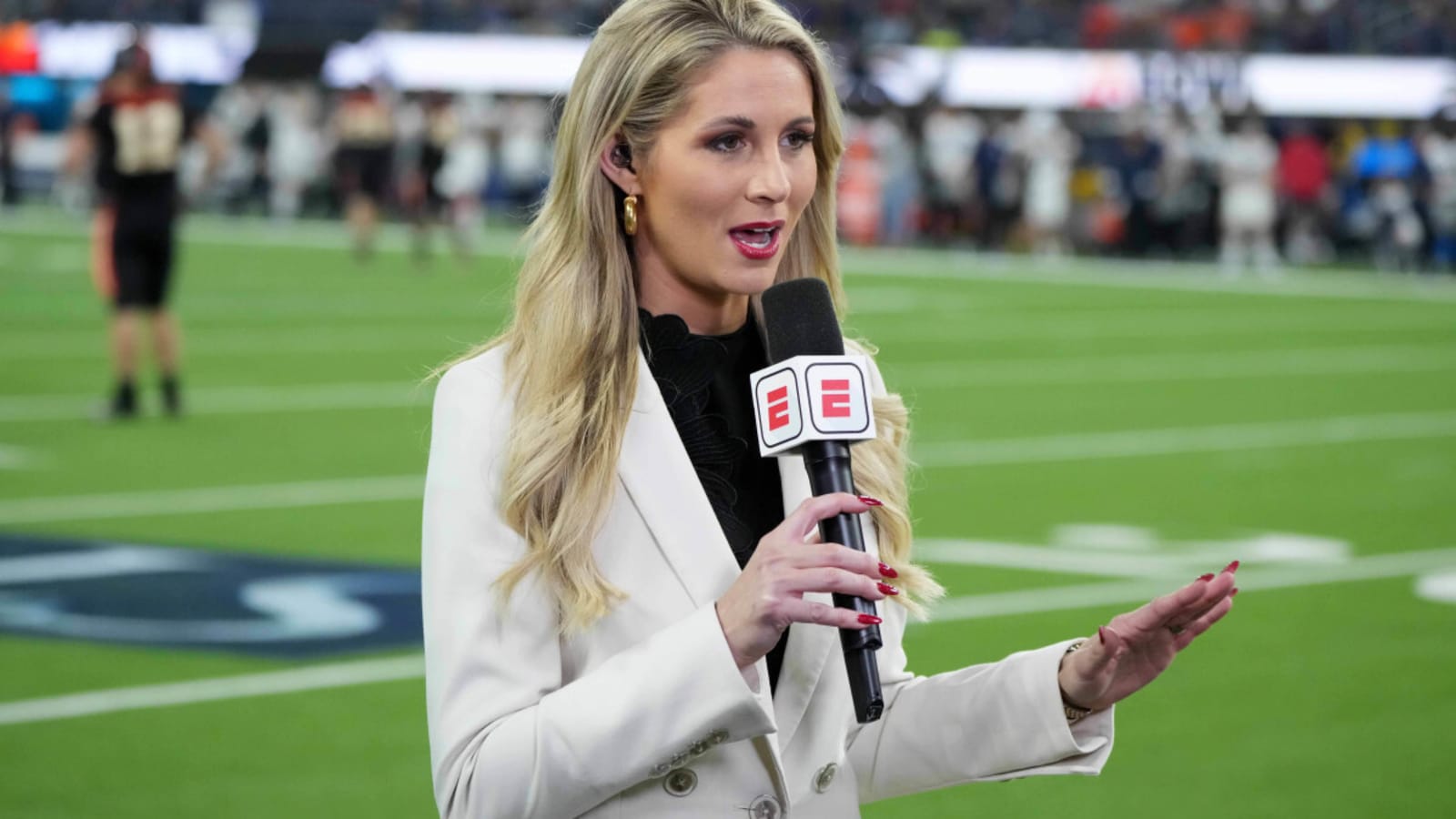 Laura Rutledge’s Message to Adam Schefter After ESPN Announcement