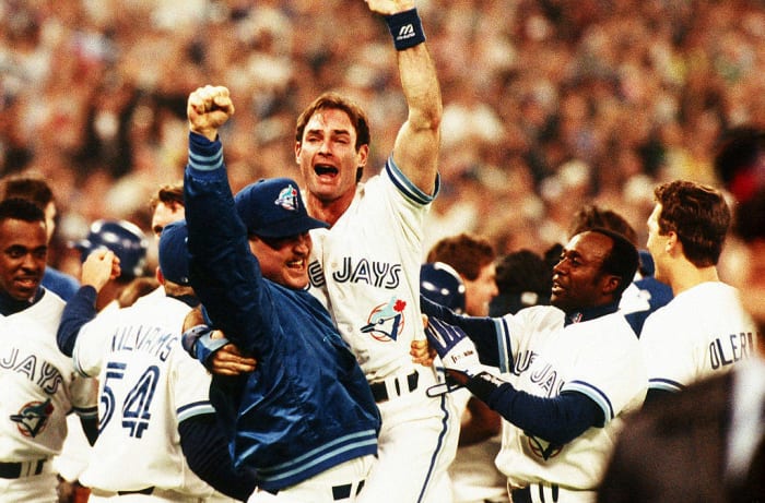 SIMMONS: Blue Jays' '92 World Series team was one for the ages