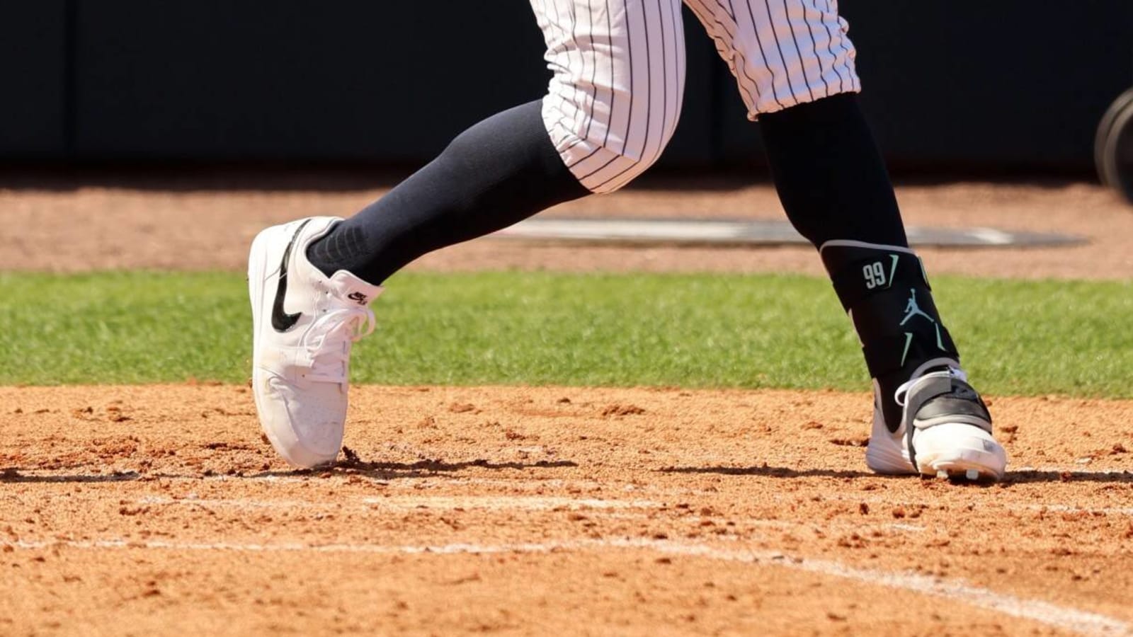 Aaron Judge Starts Spring Training in Clean Air Jordan Cleats