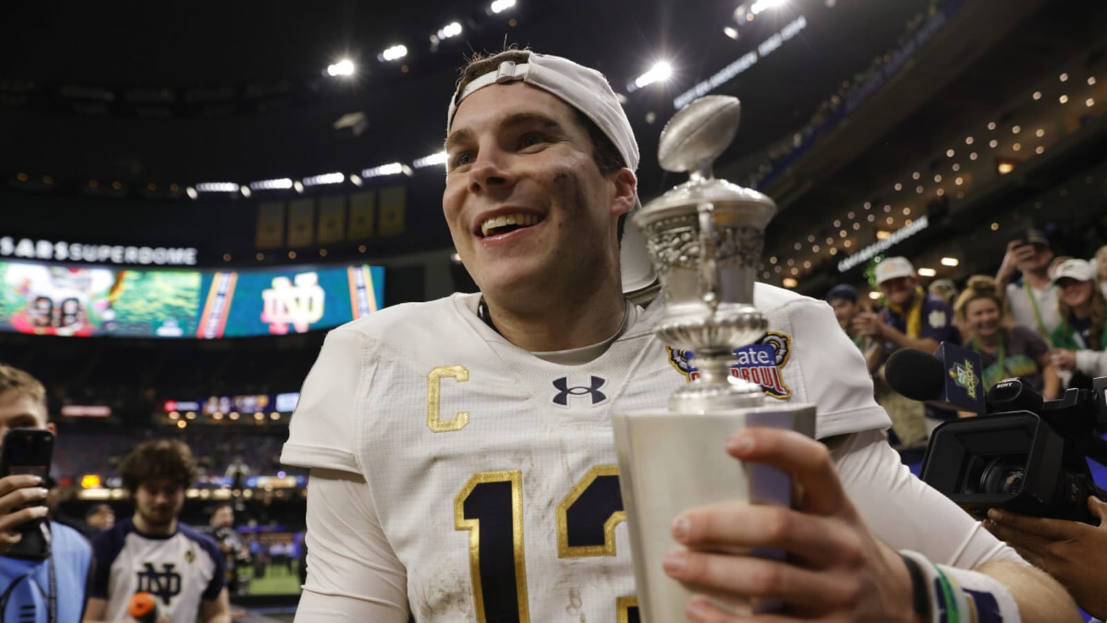 Notre Dame QB Riley Leonard Predicted to Join $258 Million Superstar NFL Quarterback