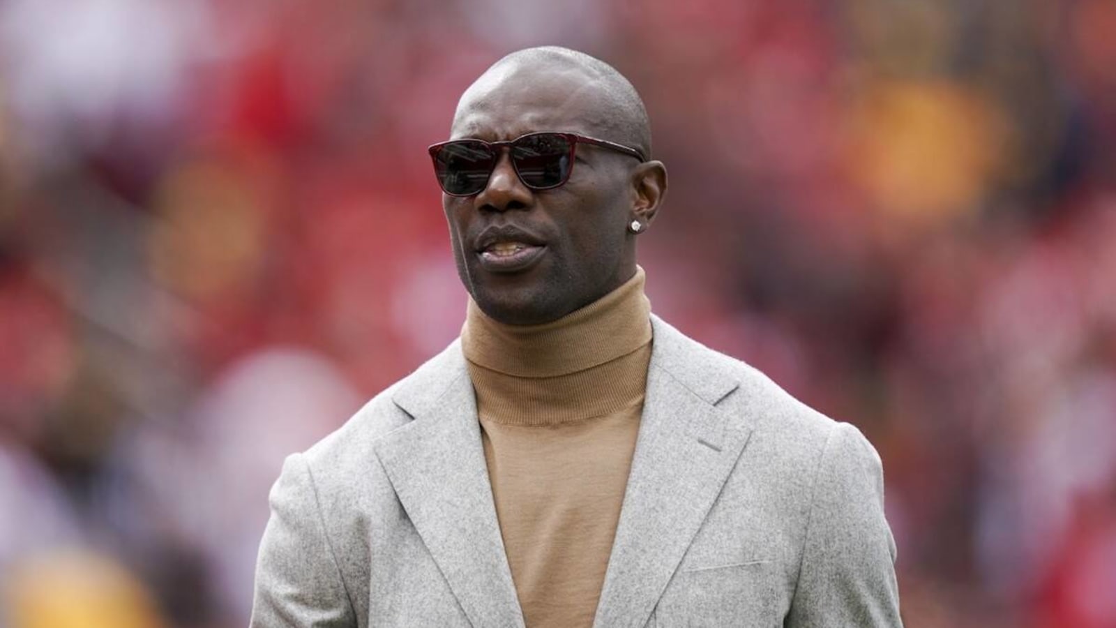 Terrell Owens Visits Steelers