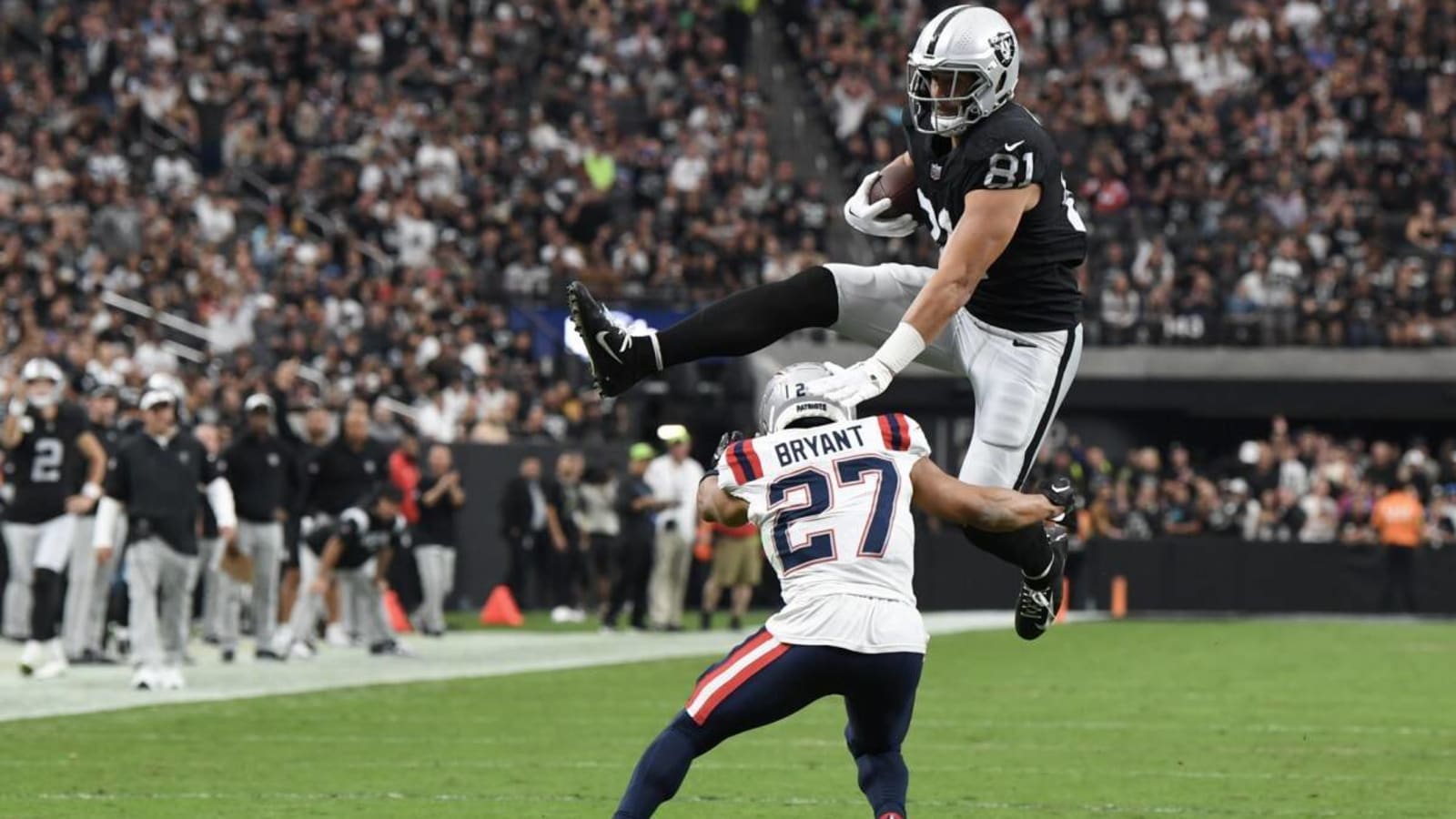 Raiders Free Agents: TE Austin Hooper