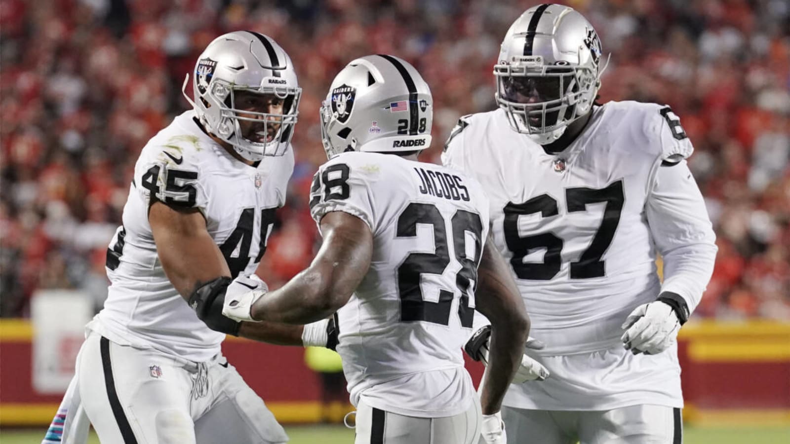 Raiders bring back starter after letting him walk