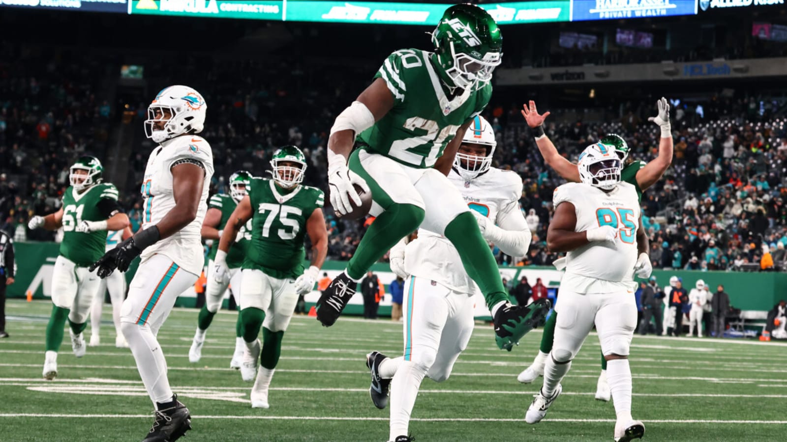 Jets' 'Up And Comers' Running Back Room Poised For Breakout Year?