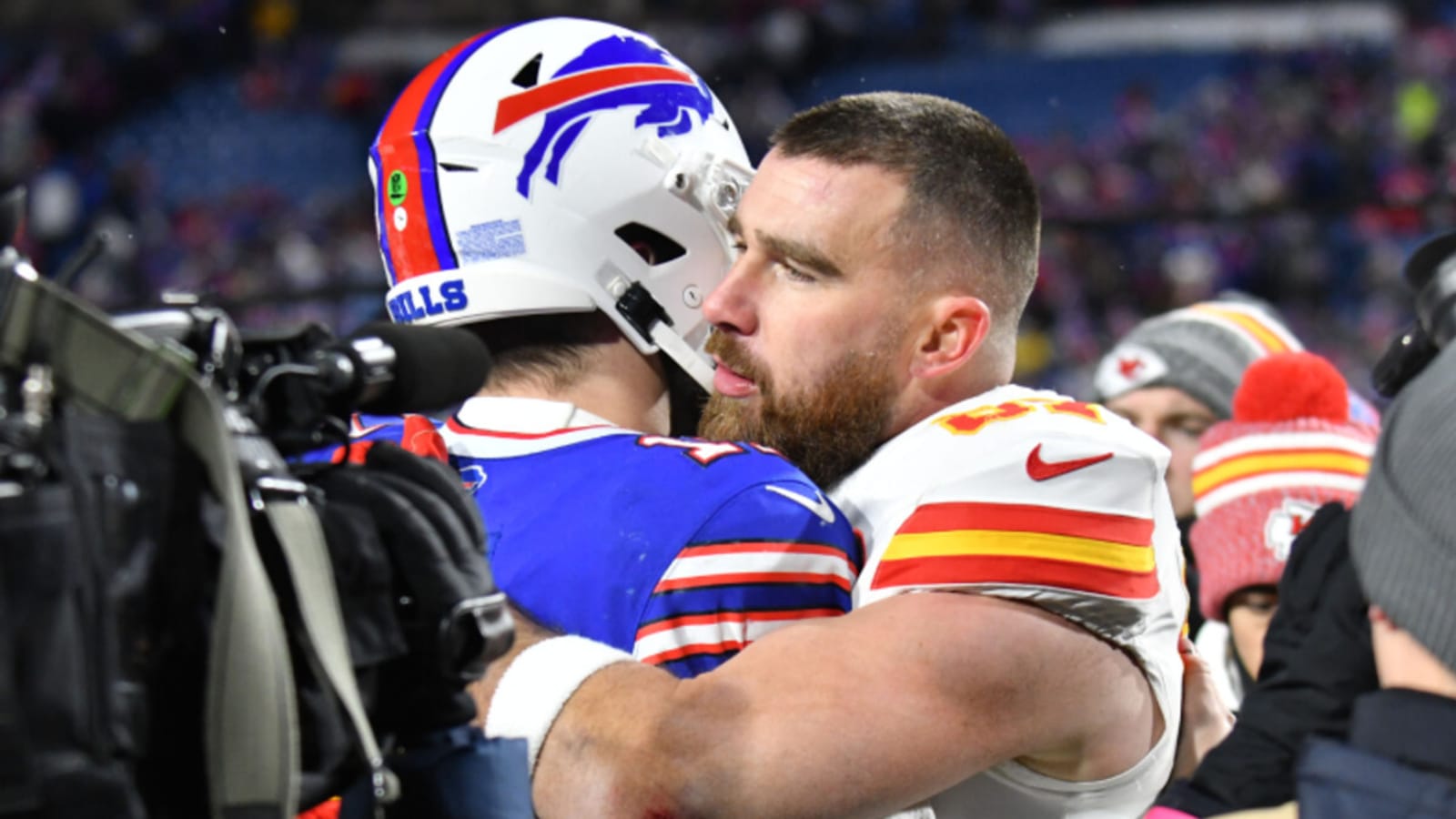 Chiefs&#39; Travis Kelce Scouts Bills&#39; Josh Allen With 3 Words